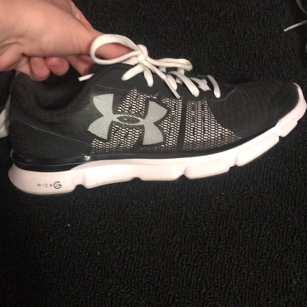 Under Armor Sneakers